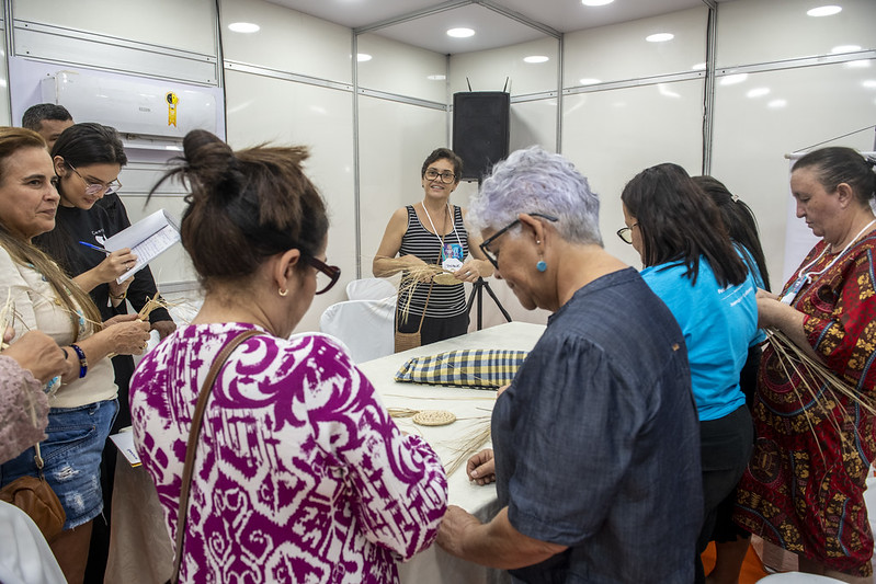 Sistema Fecomércio promove oficinas e apresentações culturais na Feira Fama