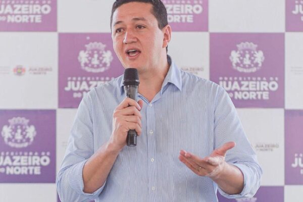 Glêdson Bezerra lidera pesquisas de intenção de voto para Prefeitura de Juazeiro do Norte