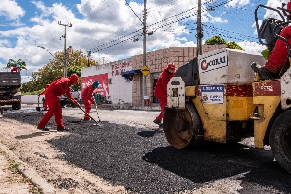 Glêdson Bezerra denuncia paralisação irregular da Coral por suposta interferência política