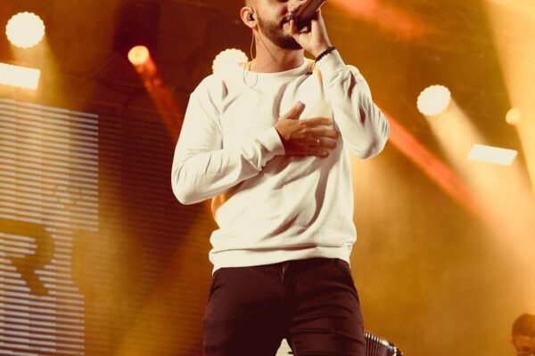 Ruan Rodrigues lança seu novo trabalho “sentimento a 100%”, CD conta com 10 faixas e já está disponível em streaming e para download