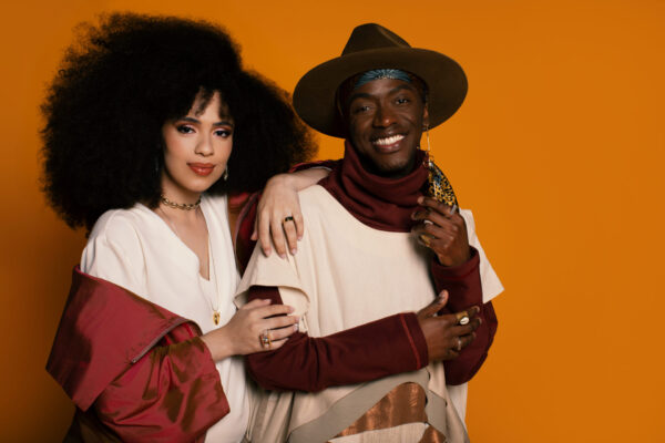 Turnê nordeste do Duo ÀVUÀ chega em Juazeiro do Norte nesta quarta, 02