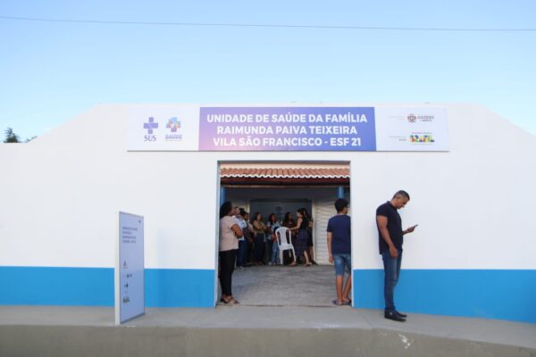 Unidade de Saúde da Família das Pedrinhas é inaugurada em Juazeiro do Norte
