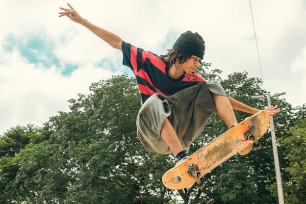 Escolinha de Skate Social celebra 15 anos com campeonato e programação cultural no Parque das Timbaúbas