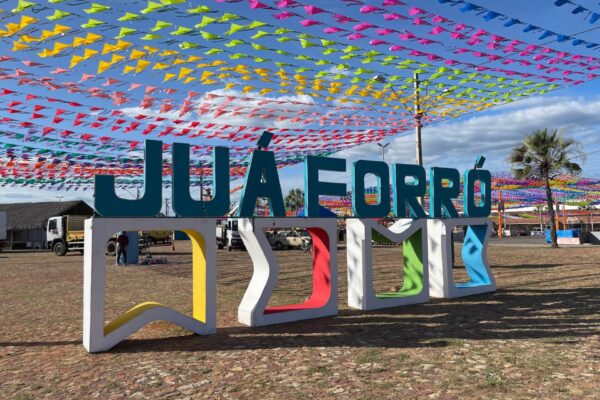 Um dos maiores eventos juninos da região do Cariri, o Juaforró, já teve sua line-up completa anunciada.