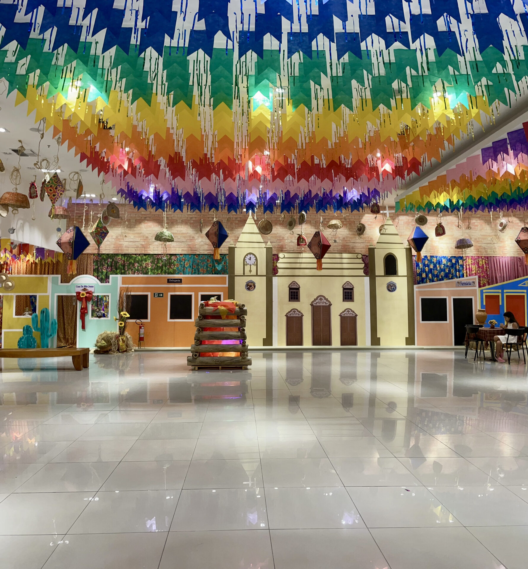 Feira de Marias participa de mais uma edição da Vila Junina no Cariri Shopping, evento acontece até o próximo dia 30 de julho