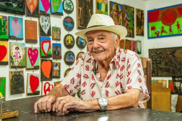 A herança de J. Borges: familiares mantêm vivo o legado do artista que nos deixou há um ano A herança de J. Borges: familiares mantêm vivo o legado do artista que nos deixou há um ano
