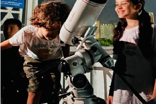 Moradora de Fortaleza, de 12 anos, dá nome a asteroide reconhecido pela União Astronômica Internacional