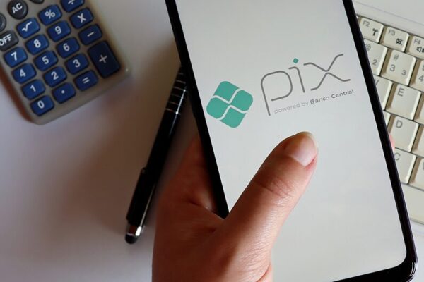 Pix parcelado fica disponível em setembro: saiba como não se endividar com a atualização