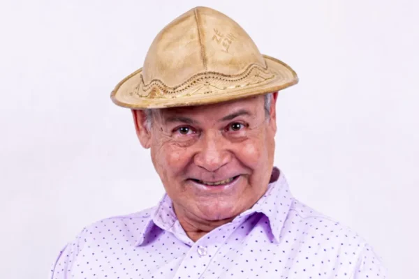 Zé Lezin “Rir é o melhor remédio” se apresenta neste domingo, 28, em Barbalha