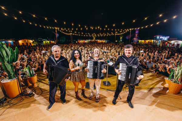 Derradeiro de Maio de Dorgival Dantas entra na grade de projetos nacionais da Rede Globo ao lado de Rock in Rio e Lollapalooza Derradeiro de Maio de Dorgival Dantas entra na grade de projetos nacionais da Rede Globo ao lado de Rock in Rio e Lollapalooza