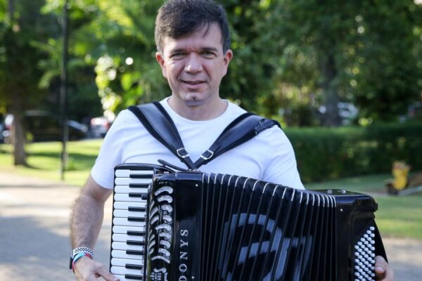 Waldonys prepara show de virada no Cariri e reforça vínculo com o Crato