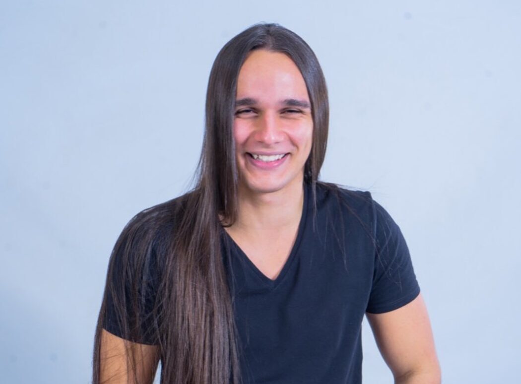 Cícero Dantas, filho de Dorgival Dantas, se apresenta na véspera de feriado em Juazeiro do Norte | NewsCast