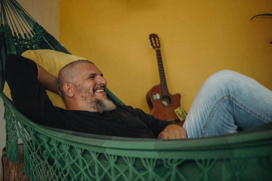 Seu Pereira retorna a Juazeiro do Norte em 14 de junho com o disco solo "Módulo Lunar" | NewsCast